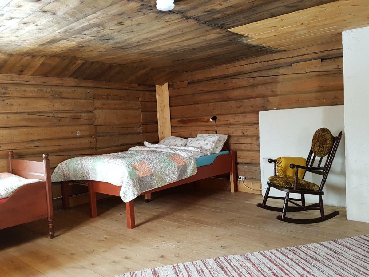 Haugtun Gardspensjonat Og Leiligheter Nordre Land Esterno foto