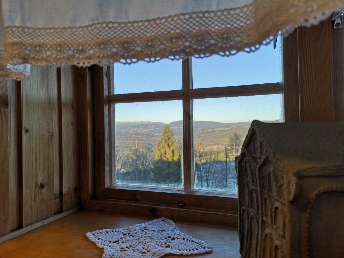 Haugtun Gardspensjonat Og Leiligheter Nordre Land Esterno foto