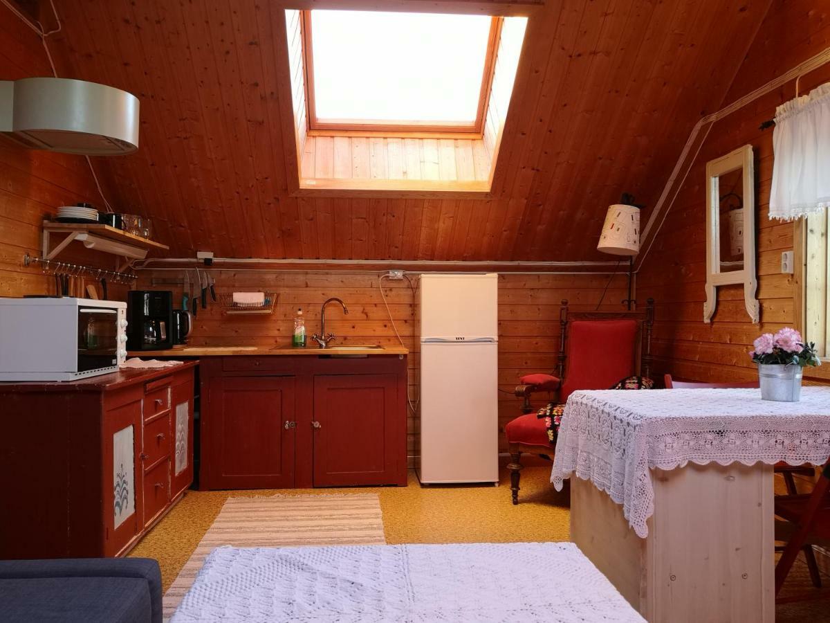 Haugtun Gardspensjonat Og Leiligheter Nordre Land Esterno foto