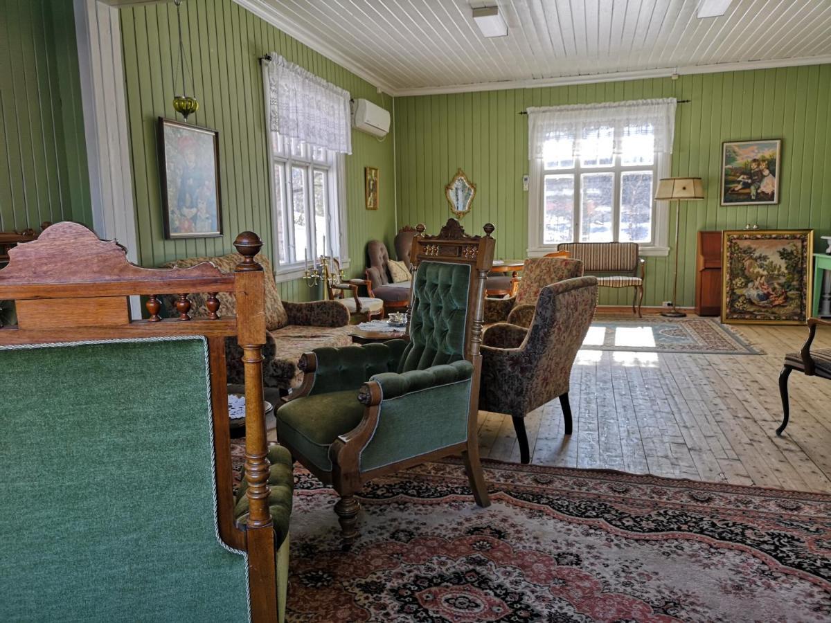Haugtun Gardspensjonat Og Leiligheter Nordre Land Esterno foto